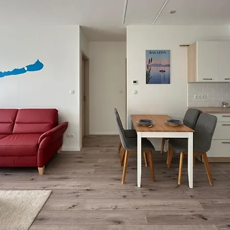 Modern, Stilusos Paloznakon Appartamento Paloznak