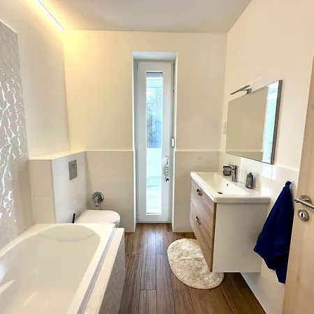 Appartamento Modern, Stilusos Paloznakon